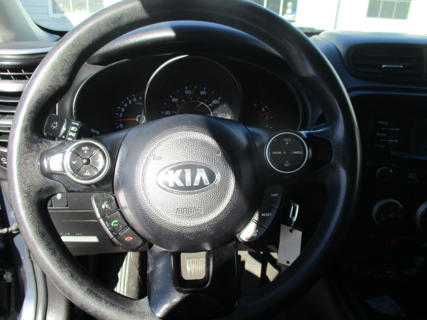 2016 GRAY Kia Soul (KNDJP3A54G7) , AUTOMATIC transmission, located at 540a Delsea Drive, Sewell, NJ, 08080, (856) 589-6888, 39.752560, -75.111206 - Photo#19